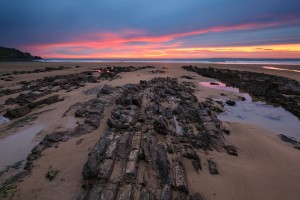 Coucher de soleil automnal dans la Baie d'Ecalgrain, Manche, Normandie