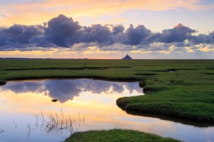 Coucher de soleil au Mont-Saint-Michel, Manche