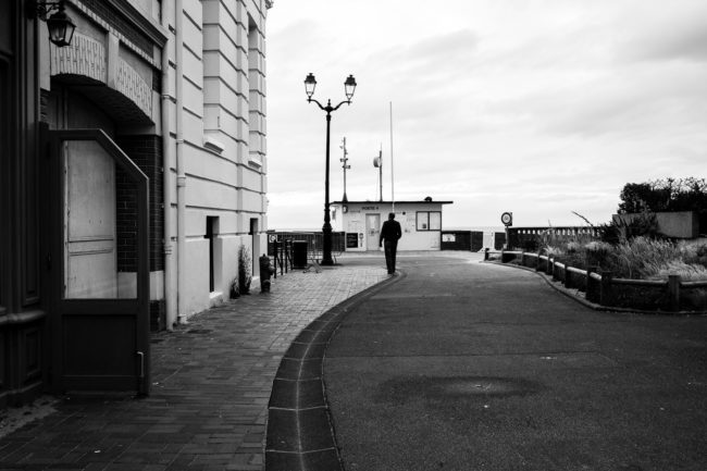 les-jours-ordinaires-street-photography-rue--nicolas-rottiers-photographe-caen-le-havre