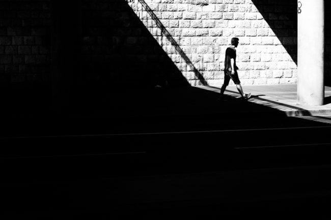 les-jours-ordinaires-street-photography-rue--nicolas-rottiers-photographe-caen-le-havre