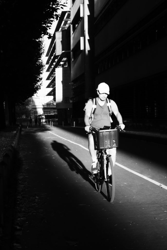 les-jours-ordinaires-street-photography-rue--nicolas-rottiers-photographe-caen-le-havre