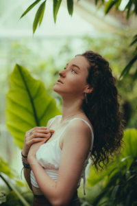 nicolas-rottiers-photographe-portrait-caen-evenement-reportage-seance-photo-fleur