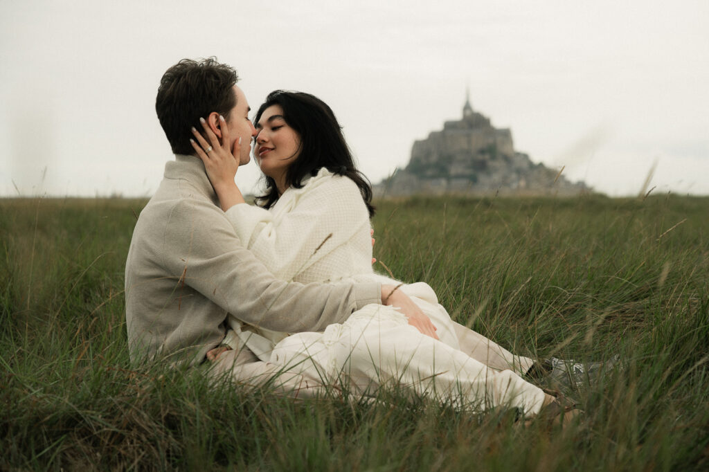 seance-photo-couple-mont-saint-michel